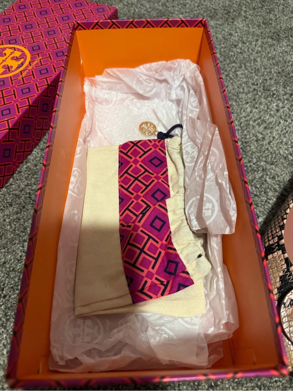 Tory Burch tory burch